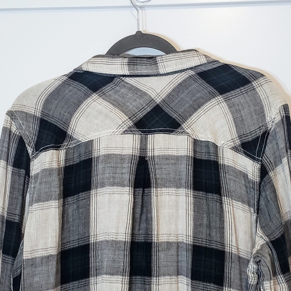Maurices NEW Plaid Button Up Shirt Long Sleeves Size XL Black Cream Gray Cotton - Picture 14 of 15